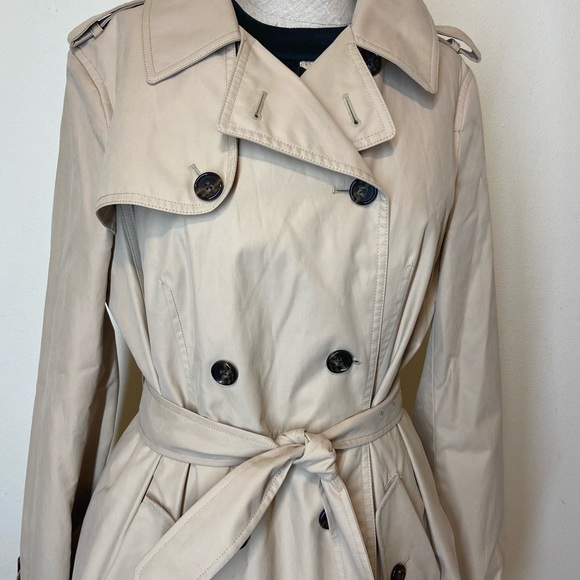 Talbots Rain Coat - Picture 2 of 16